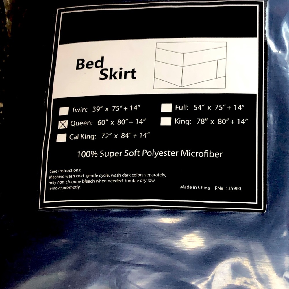 Amazon Essential Bedskirt